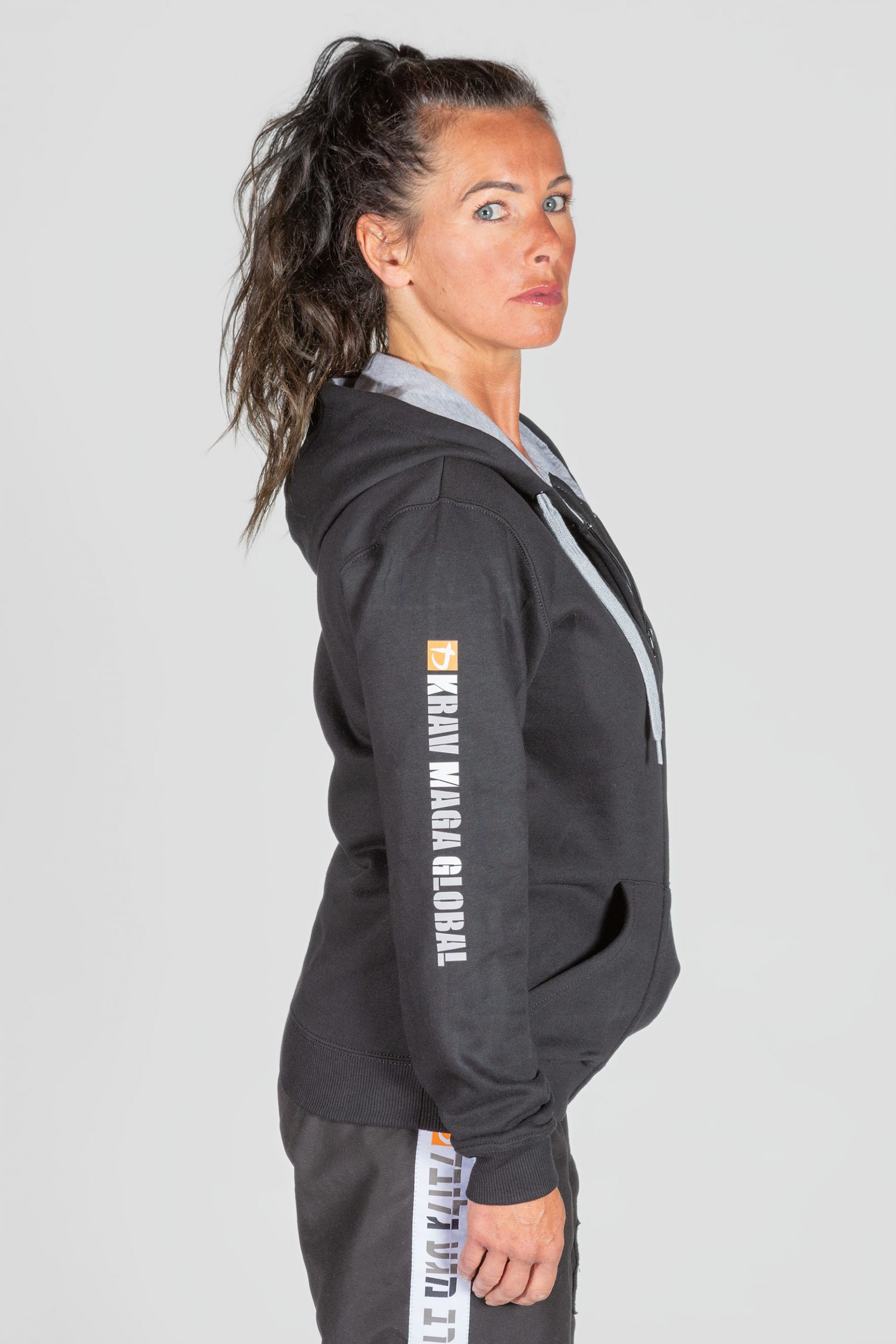 KMG France Femme veste 02 Kravmaga scaled 1.jpg